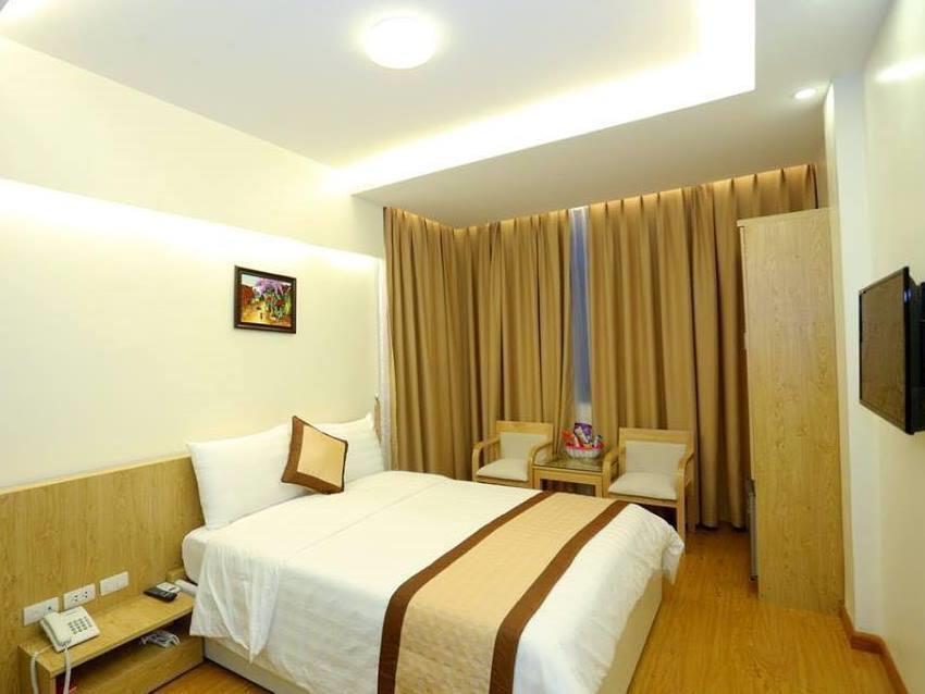 Oyo 210 Saki Hotel Hanoi Exterior foto