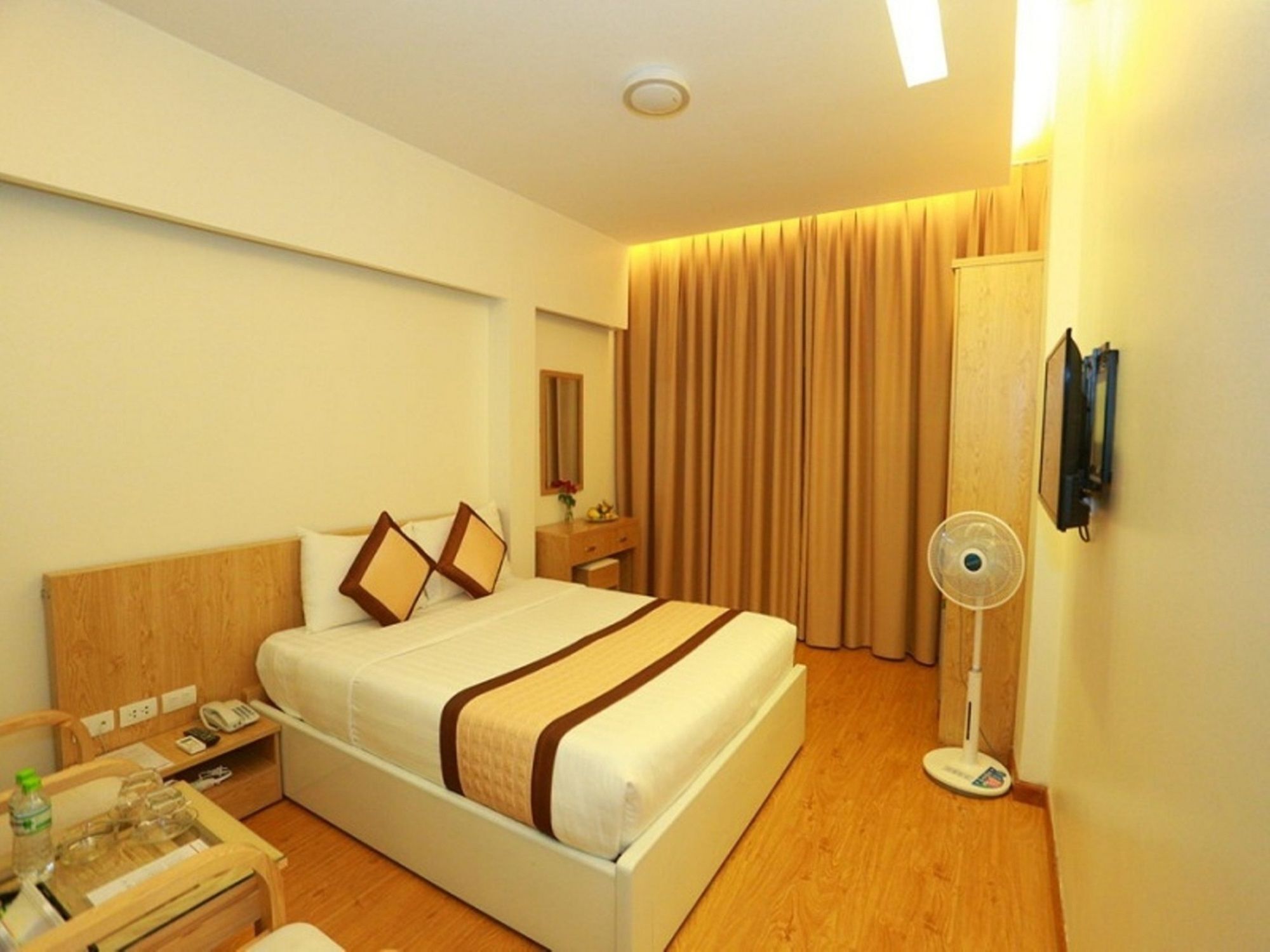 Oyo 210 Saki Hotel Hanoi Exterior foto